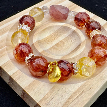 Amhher——Handcrafted Natural Crystal Beaded Bracelet