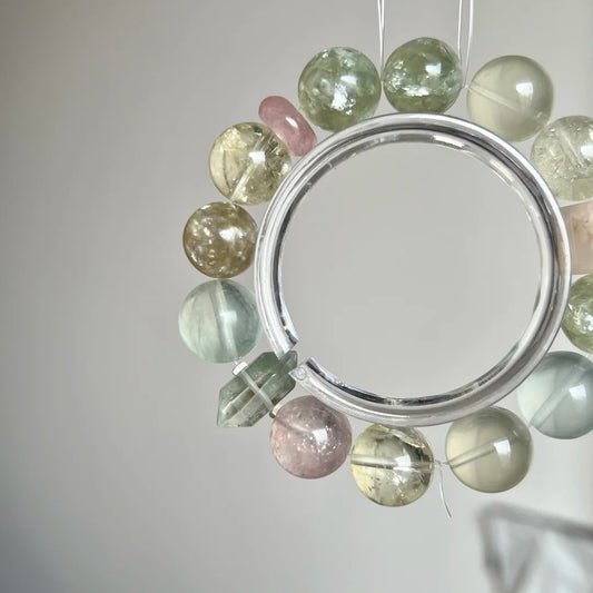 MonsIsle  ——Handcrafted Natural Crystal Beaded Bracelet