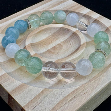 Blaumyst——Handcrafted Natural Crystal Beaded Bracelet