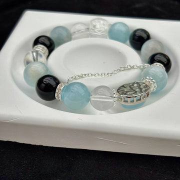 Rich——Handcrafted Natural Crystal Beaded Bracelet